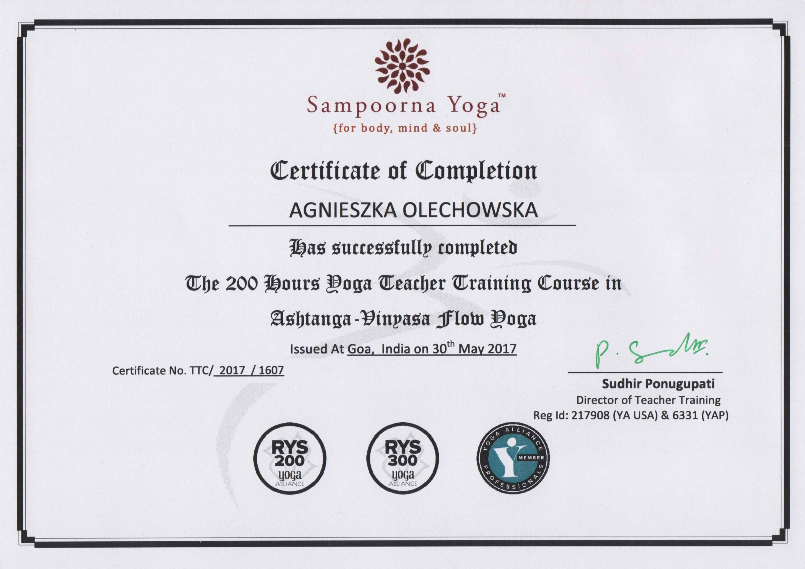 Certyfikat Sampoorna Yoga TTC 200H Ashtanga-Vinyasa Flow dla Agnieszki Olechowskiej. Kwalifikacje instruktorów JoyFlowYoga Rzeszów.